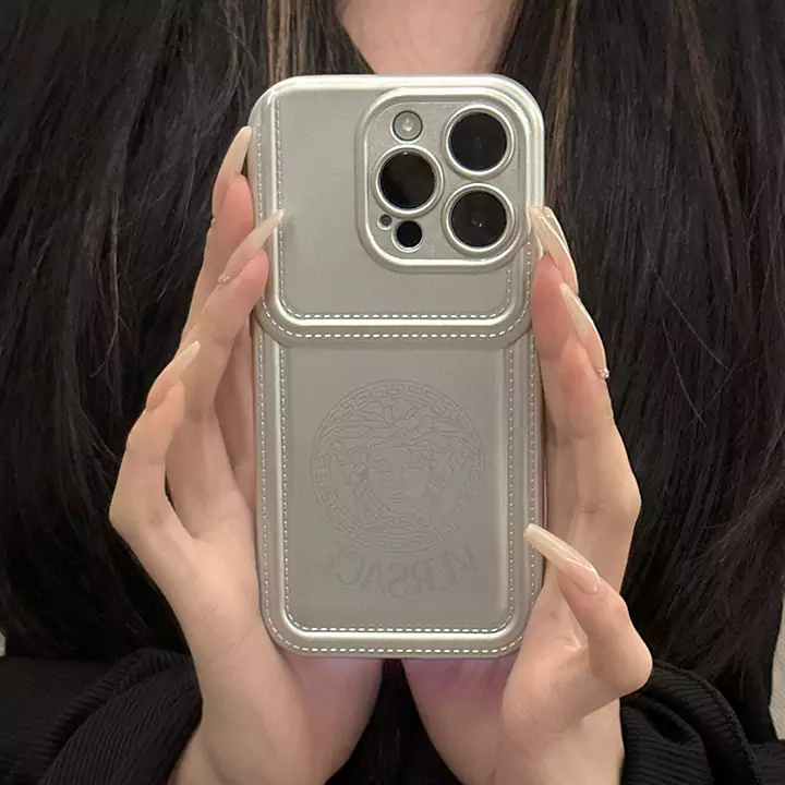 ヴェルサーチ iphone17プロ ケース 