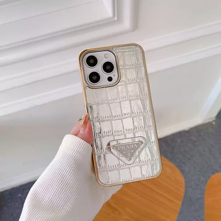 iphone17プラス prada風 カバー 