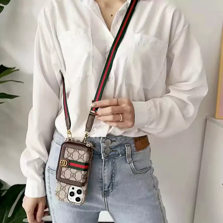 ハイブランド グッチ gucci アイホン17plus 携帯ケース 