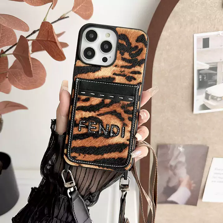 ブランド スマホケース iphone17pro max fendi 