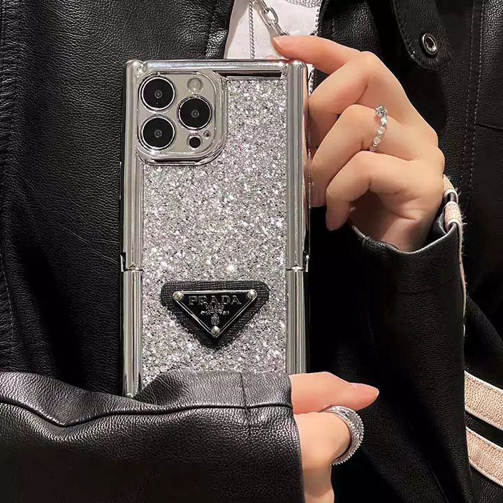 アイフォーン17 prada カバー 