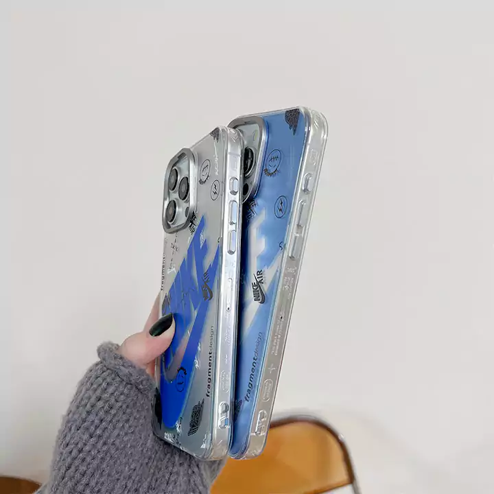 ブランド カバー iphone17 