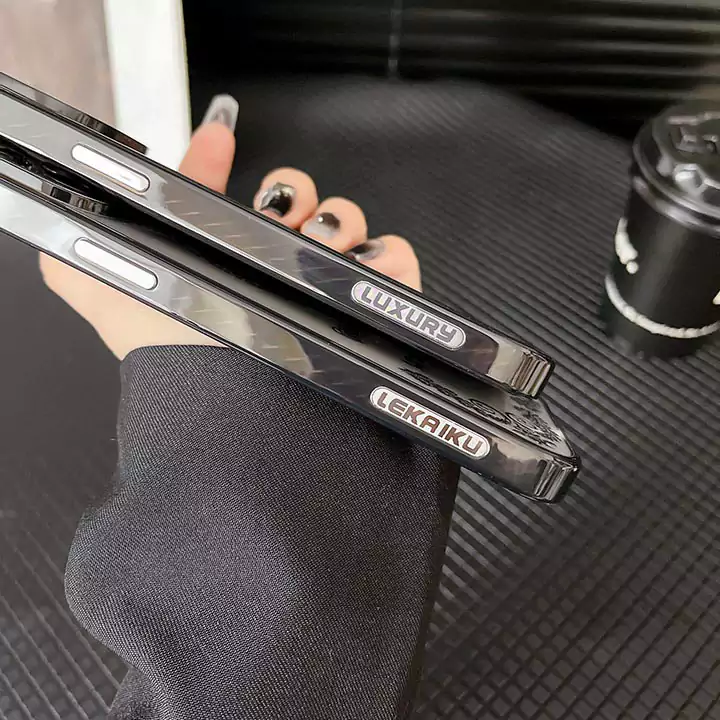 ブランド chrome hearts クロームハーツ アイフォン 14プロ スマホケース 
