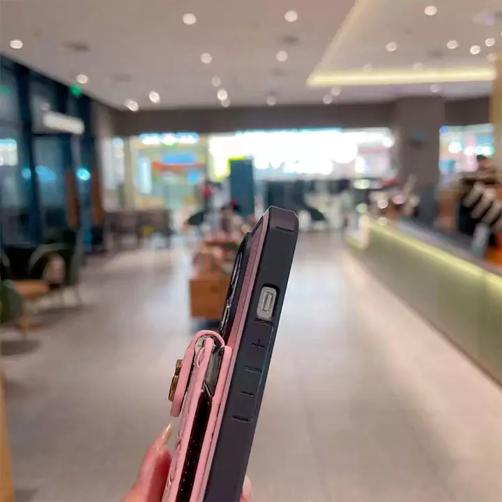 ブランド gucci風 iphone17プロ 携帯ケース 