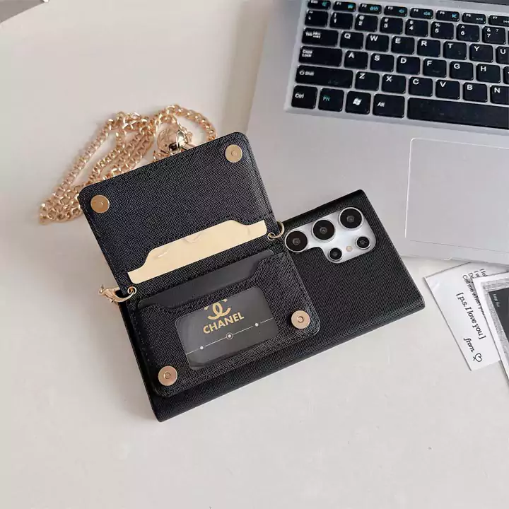 prada アイフォーン17プロ 