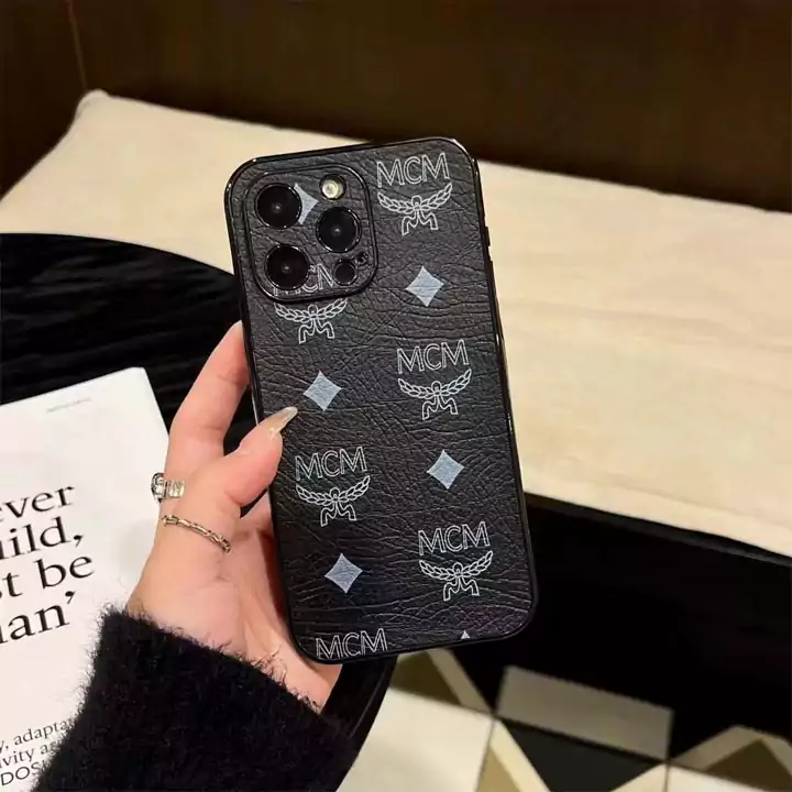 ブランド カバー アイフォン17 エムシーエム風 