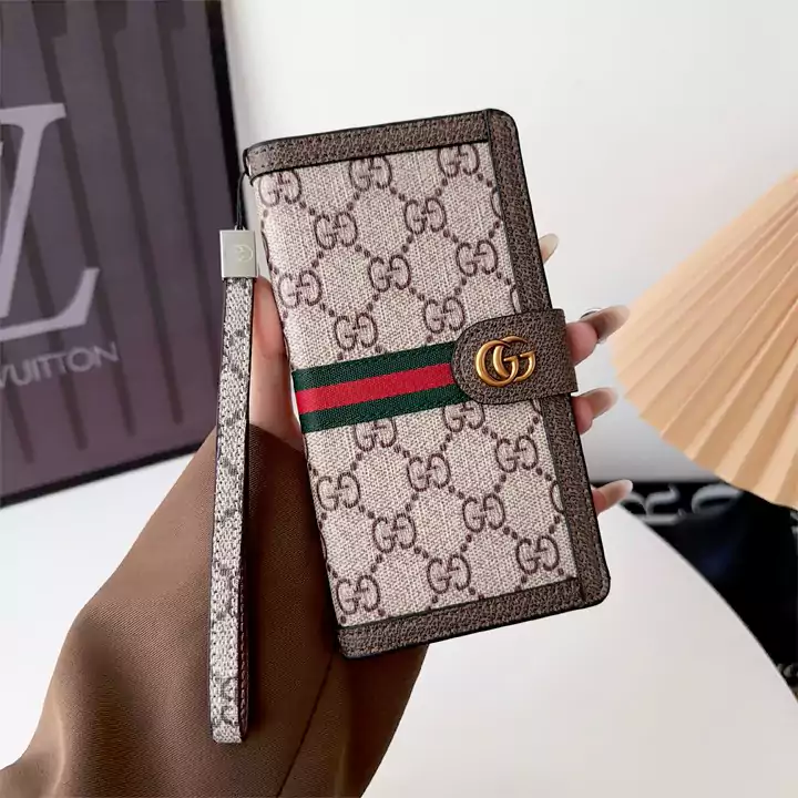 gucci グッチ iphone17プラス 