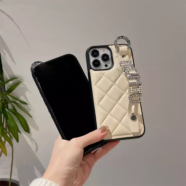miumiu風 iphone17プロ 