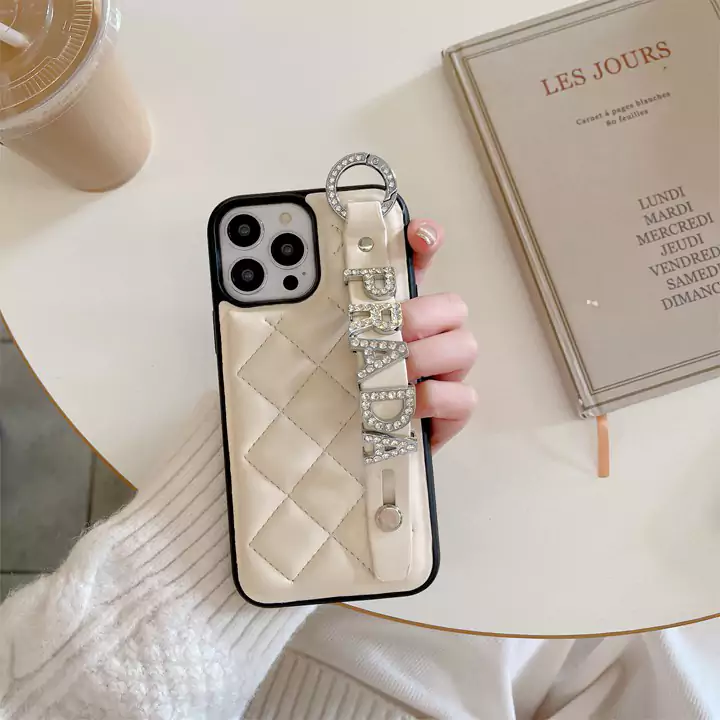 ブランド iphone17 スマホケース 