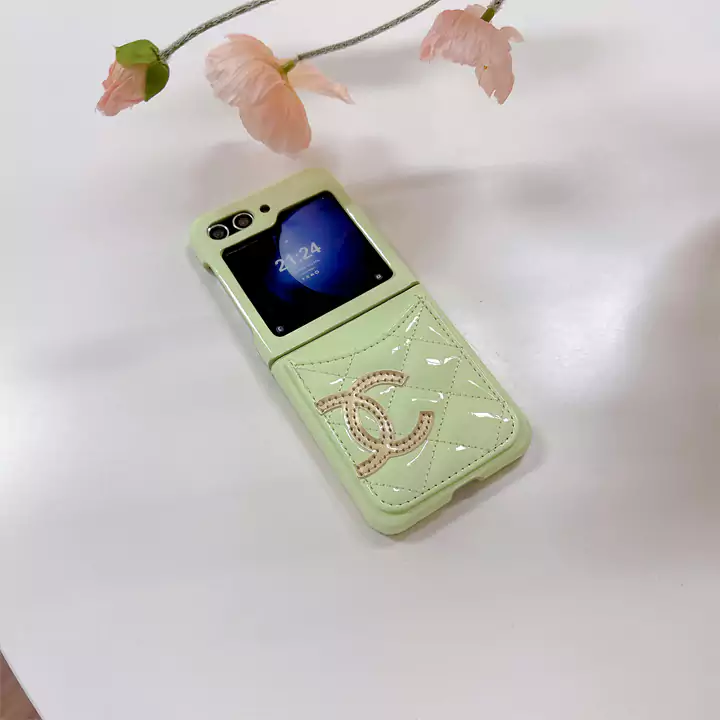 ハイブランド 携帯ケース iphone17 シャネル 