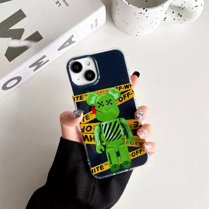 カウズ kaws アイホン17plus 