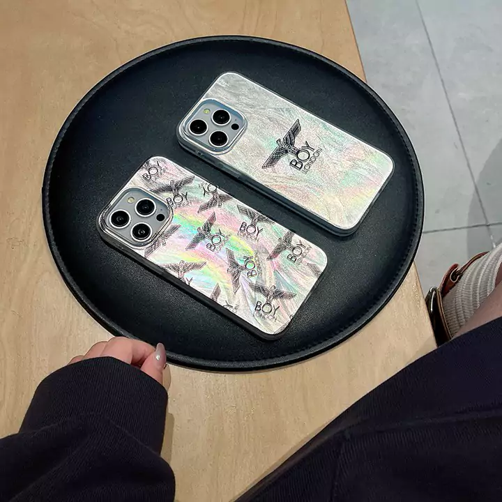 アルマーニ armani iphone17 カバー 