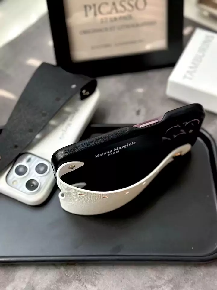 メゾン マルジェラ maison margiela iphone14 