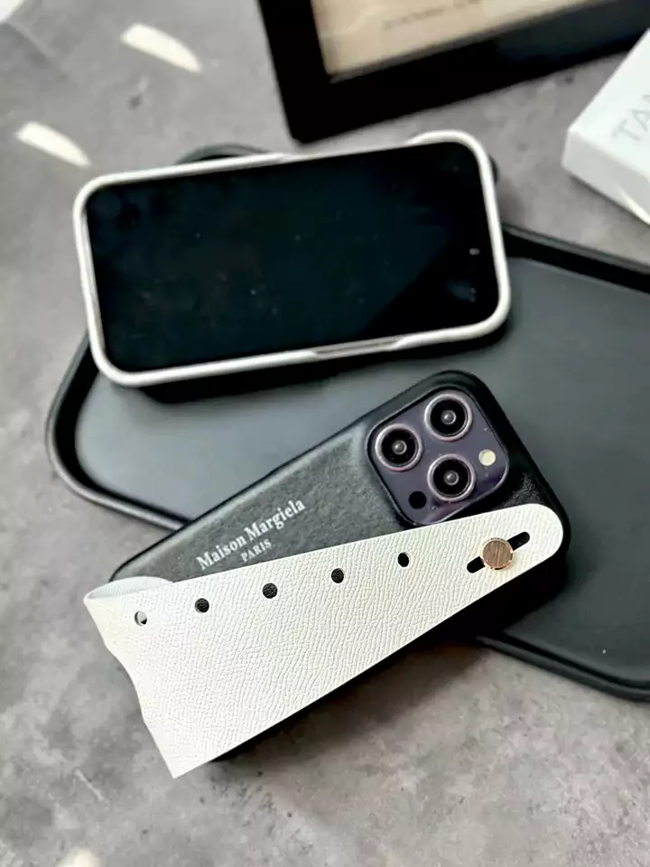 ブランド メゾン マルジェラ maison margiela iphone 14 ケース 