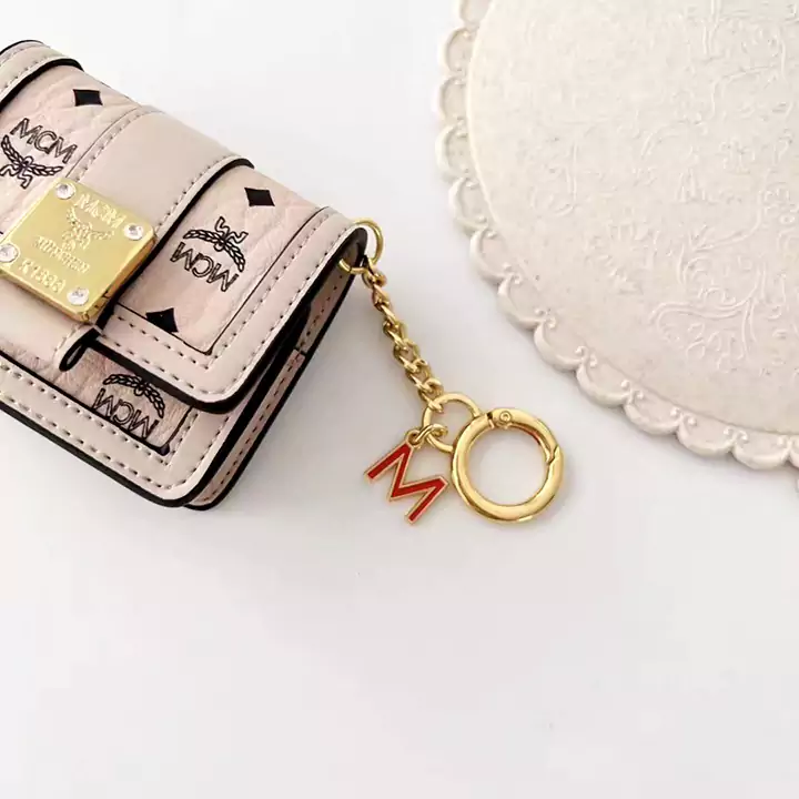 ハイブランド カバー アイフォン17プロ max エムシーエム 