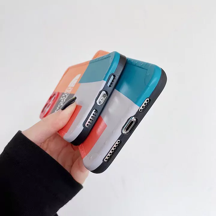 ハイブランド スマホケース アイフォン17 