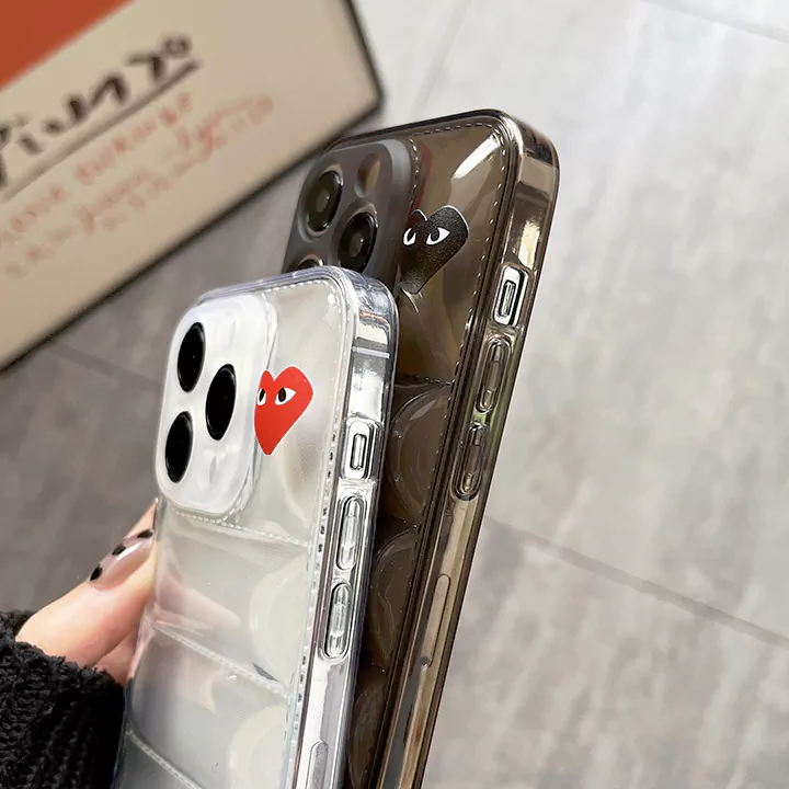 ハイブランド comme des garçons iphone17 スマホケース 