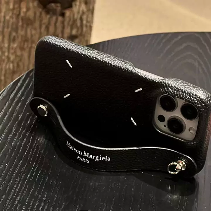 ブランド ケース iphone17プロ max メゾン マルジェラ 