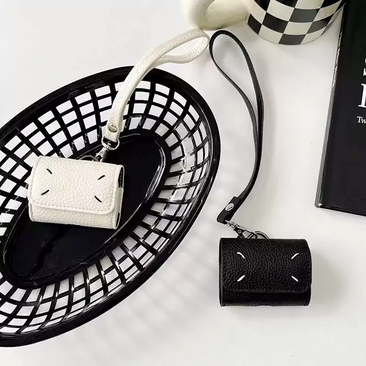 メゾン マルジェラ maison margiela ケース iphone17