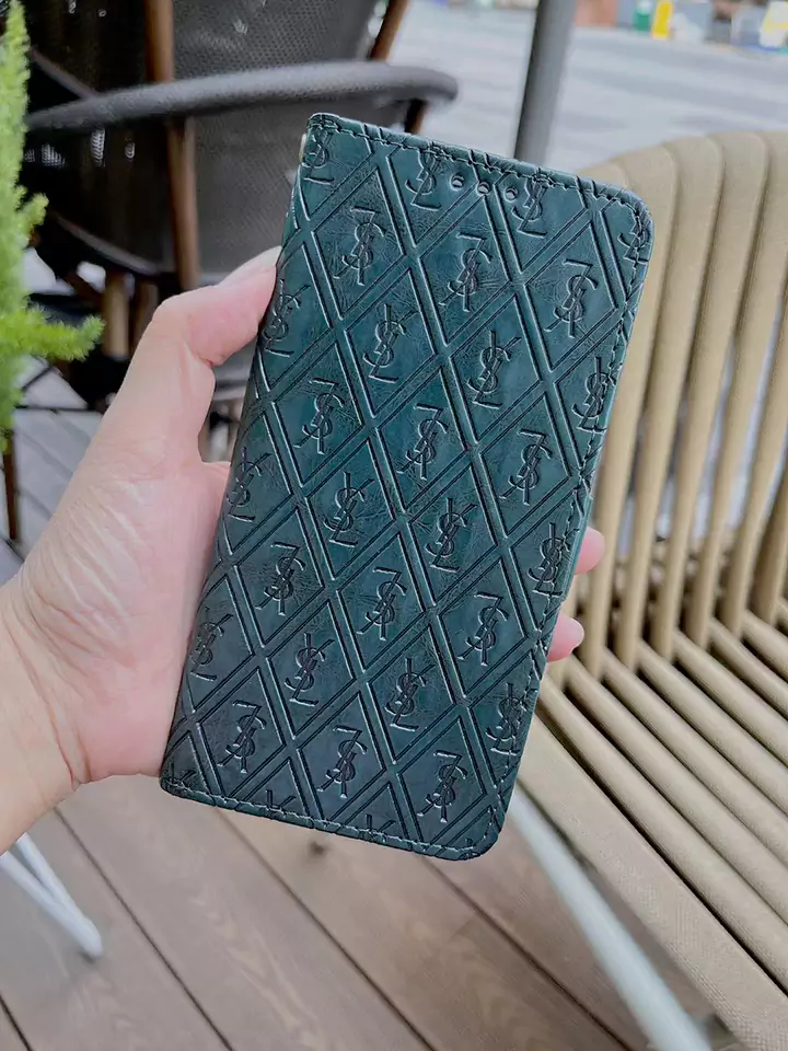 ブランド アイフォン17 スマホケース 