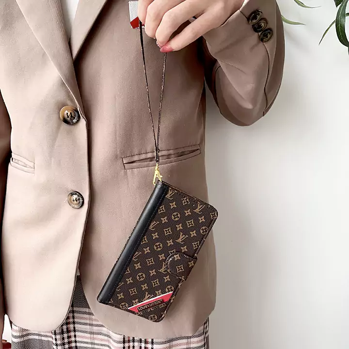 アイフォン17 グッチ gucci ケース 