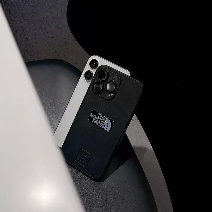 ブランド 携帯ケース アイフォーン17plus 