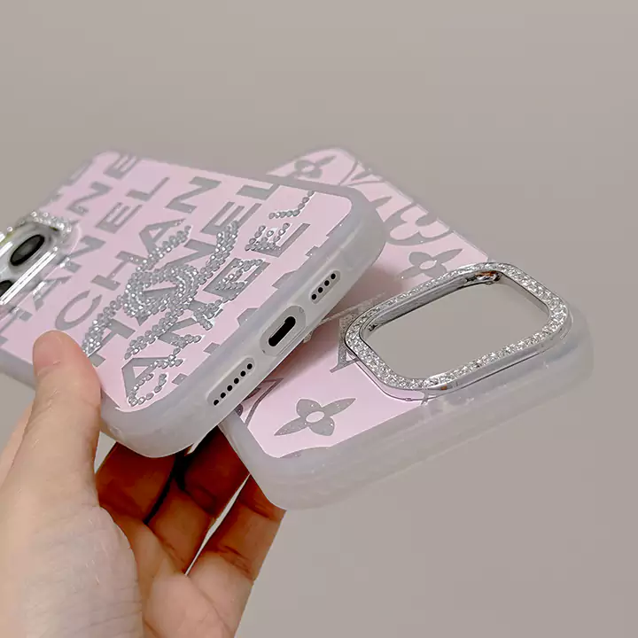アイフォン17 chanel シャネル カバー 