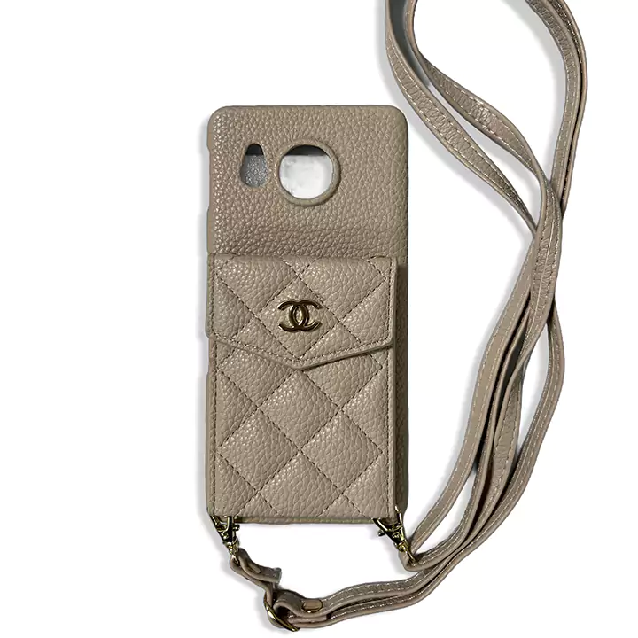 アイフォン17プロ max chanel カバー 