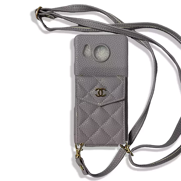 chanel シャネル カバー アイフォーン17plus 