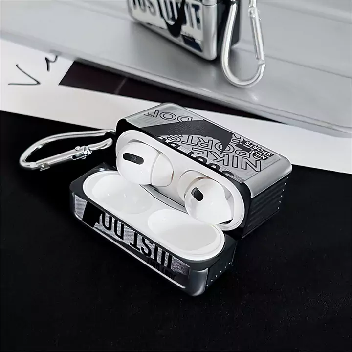 アイフォン17プラス nike ナイキ 収納ケース