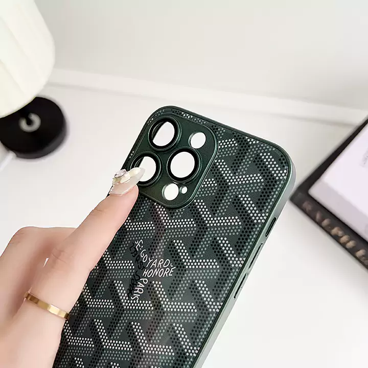 アイフォーン17pro ゴヤール風 スマホケース 