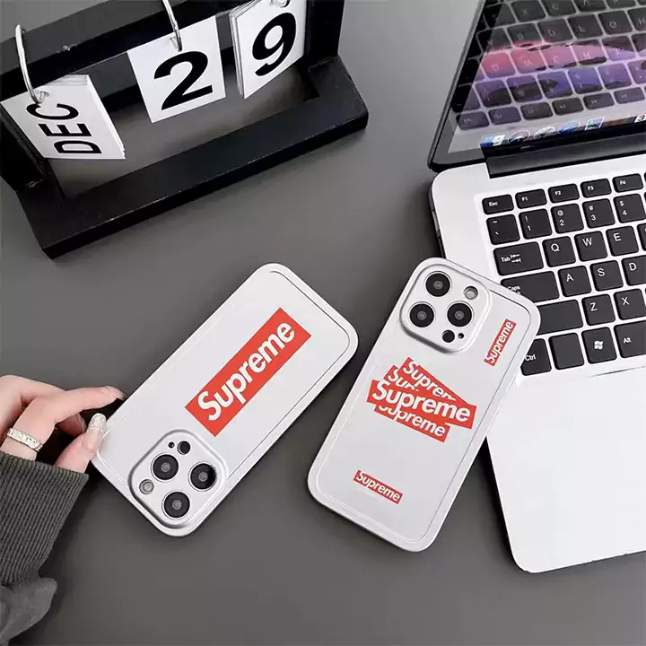 iphone17プロ スマホケース supreme 