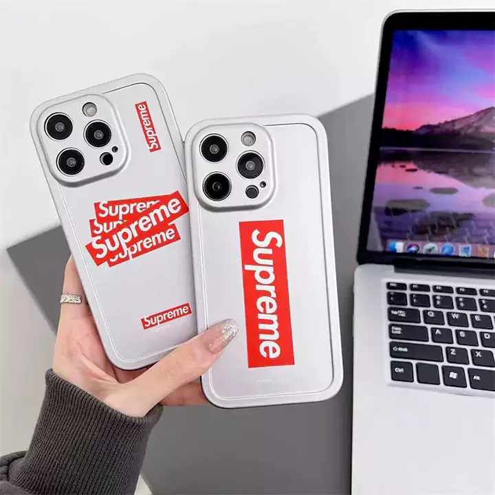アイフォン17pro supreme カバー 