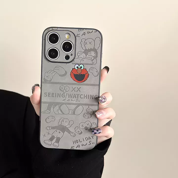 ブランド スマホケース iphone15 plus kaws カウズ 