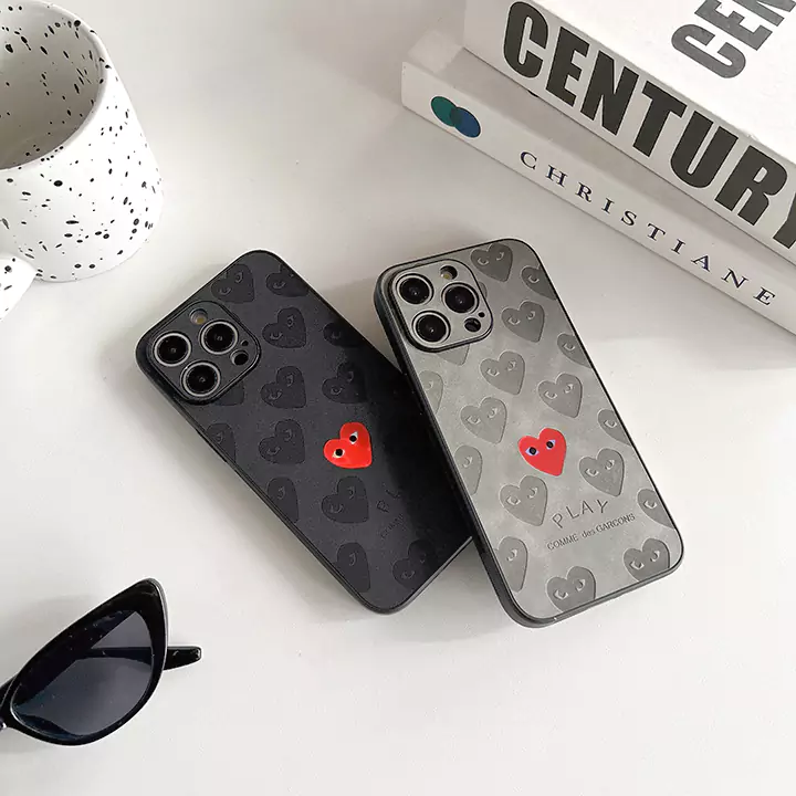 ブランド コムデギャルソン comme des garçons iphone17pro カバー 