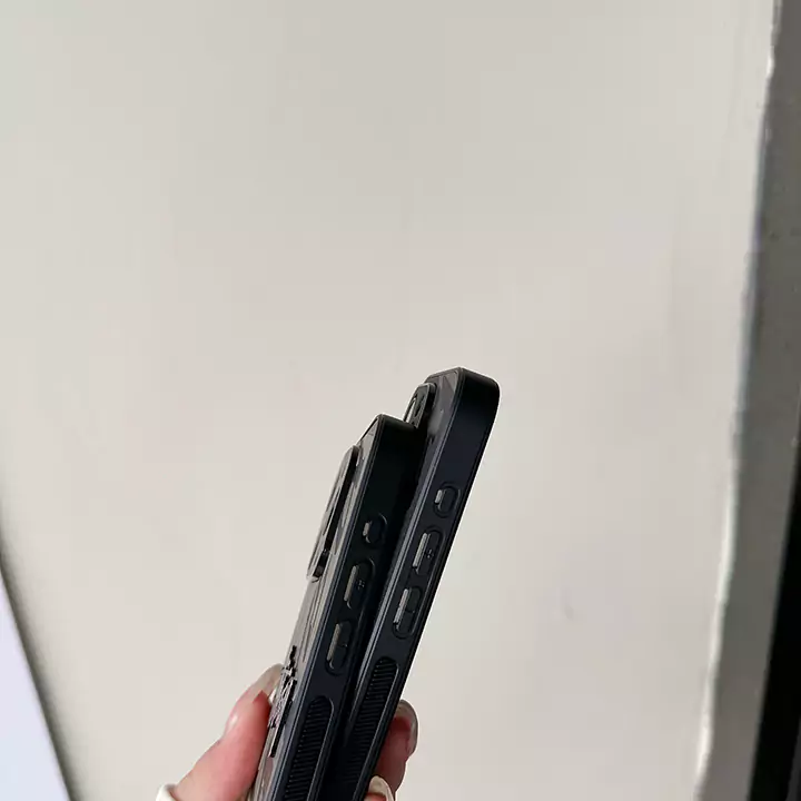 ブランド スマホケース アイホン17プロ ステューシー 