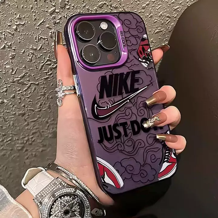 アイフォン15 plus nike カバー 