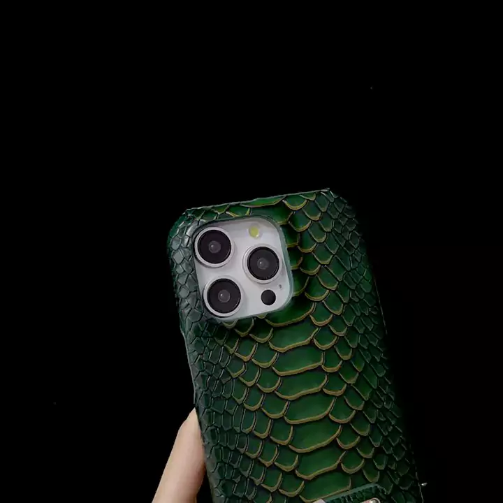 ブランド ケース アイフォーン17 prada 