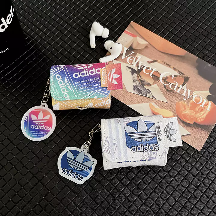 アディダス adidas iphoneiphone17プロ 