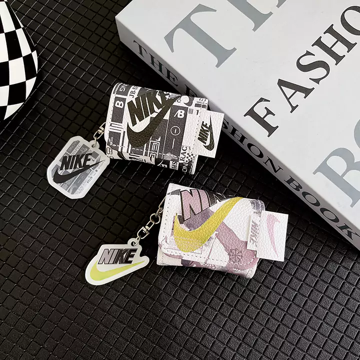 アイホン17プロ ケース ナイキ