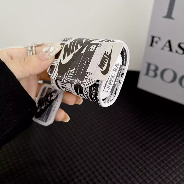 ハイブランド nike ナイキ Airpods ケース