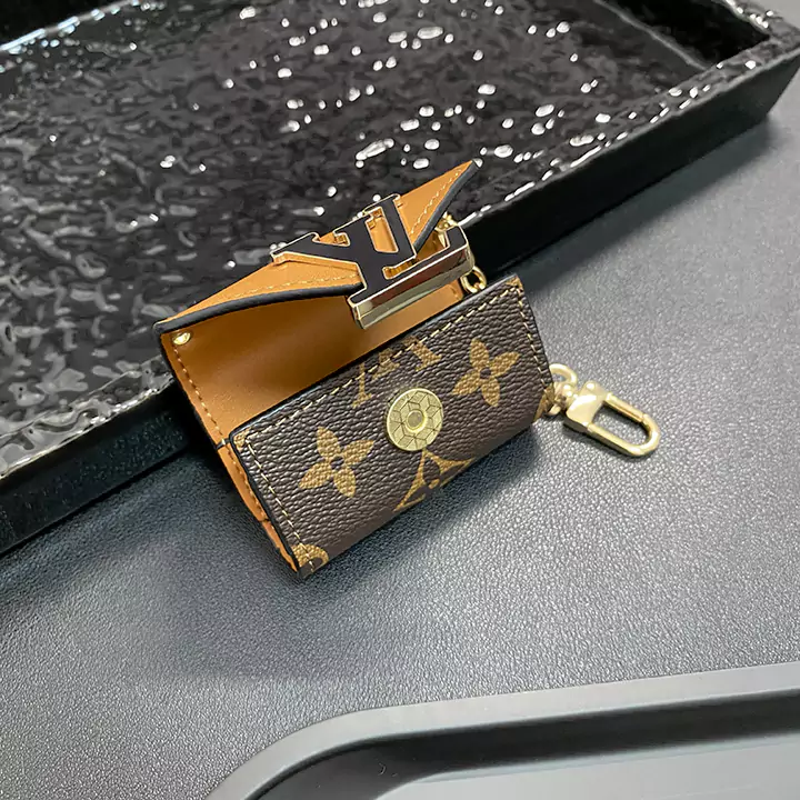 ブランド アイフォン17プラス ケース 