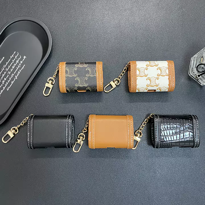 celine アイフォン17 ケース 