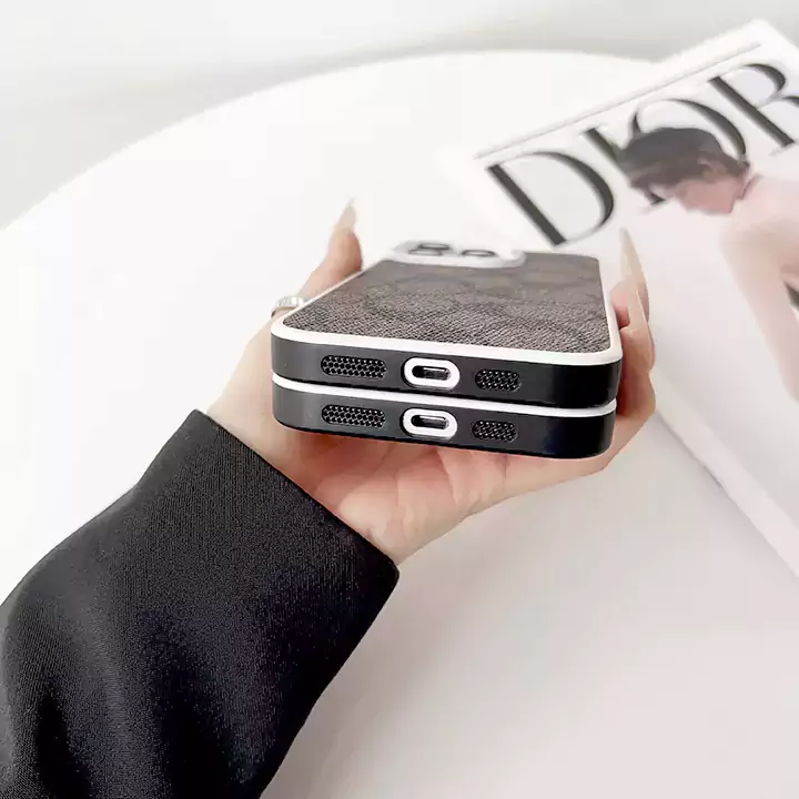 ブランド スマホケース 