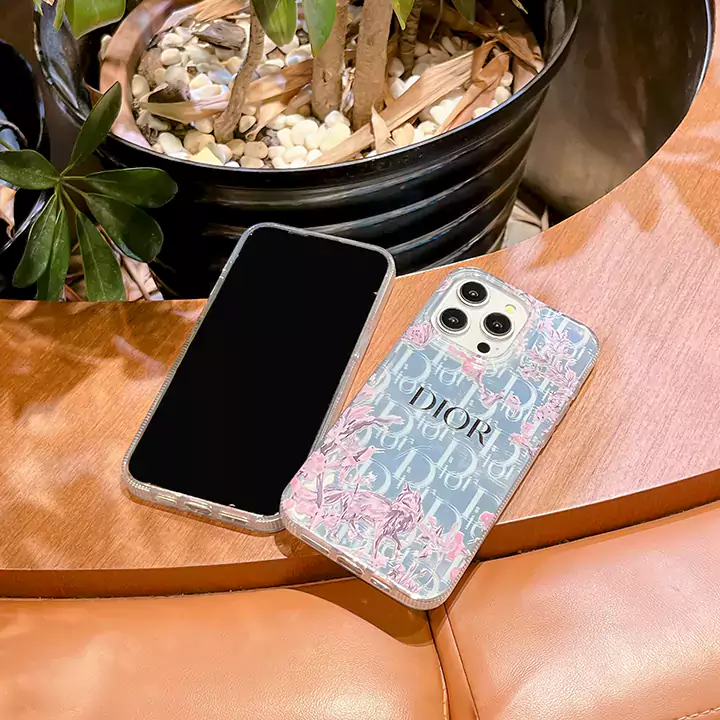 ブランド カバー アイフォーン17plus 