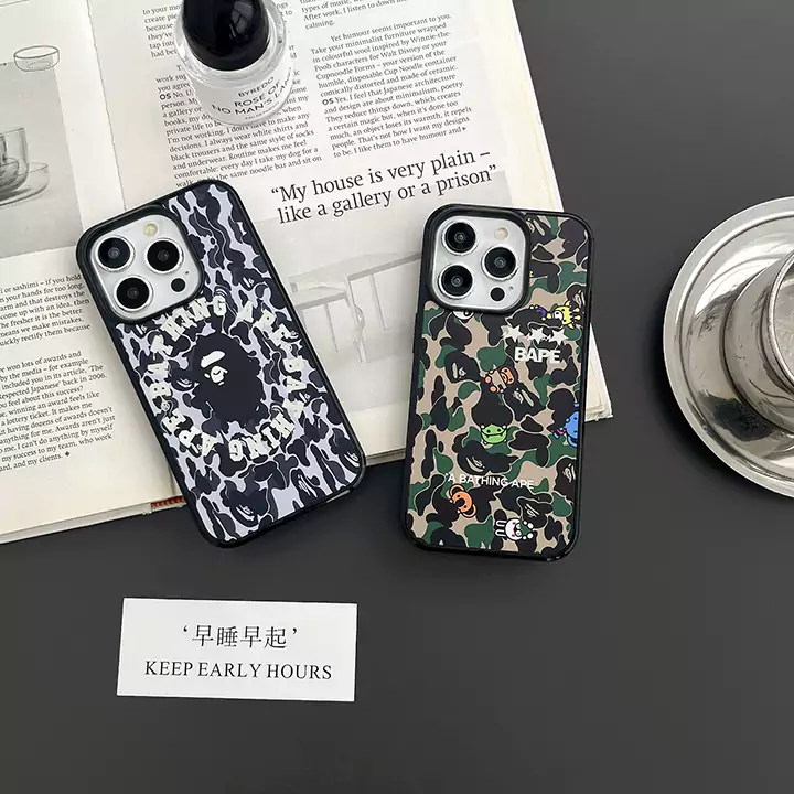アイフォン11 ケース bape ア・ベイシング・エイプ 
