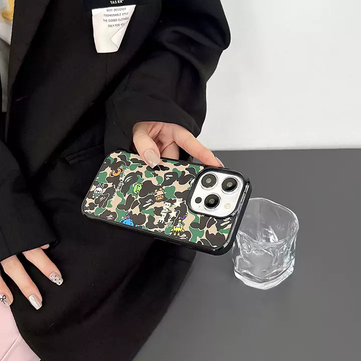 ブランド カバー iphone16 Plus bape 