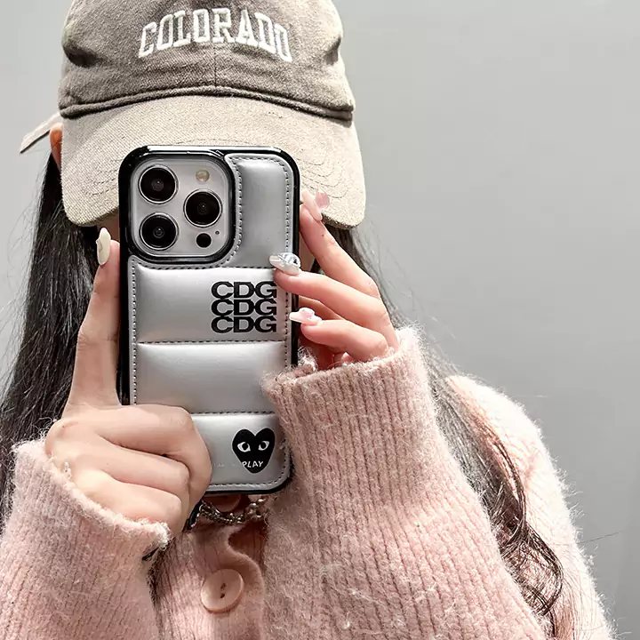 コムデギャルソン comme des garçons 携帯ケース iphone15 plus 