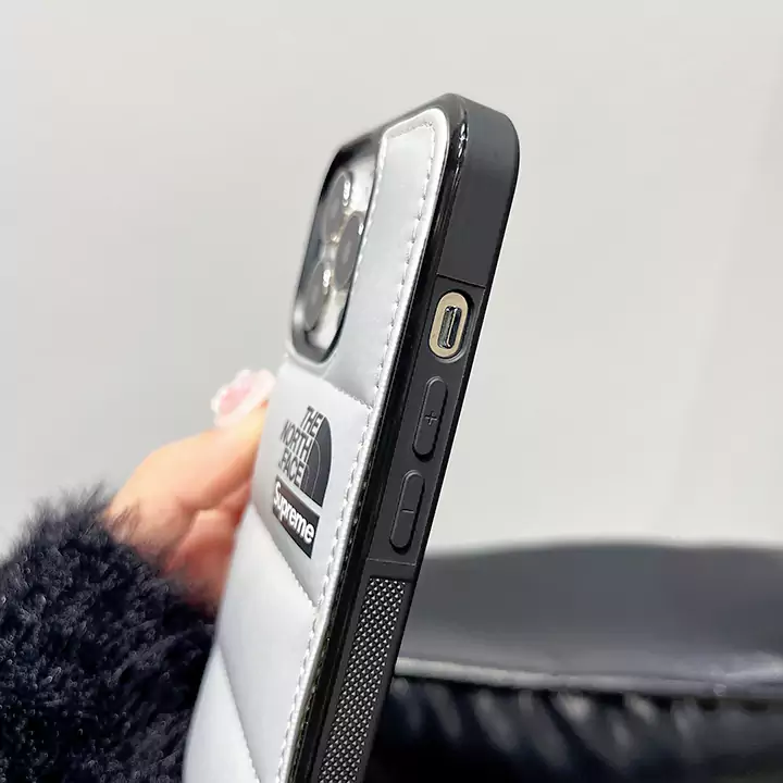 ブランド ケース iphone17promax 