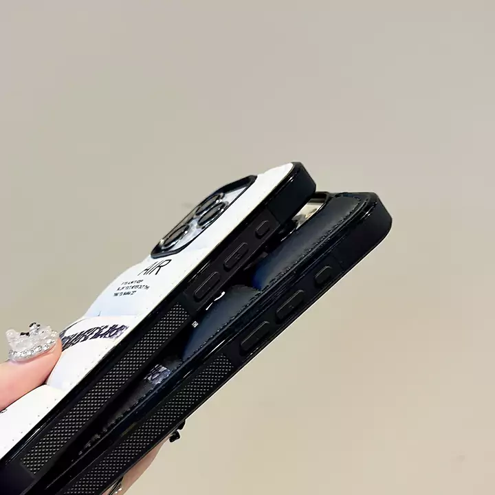 ブランド 携帯ケース アイフォン 15 plus 